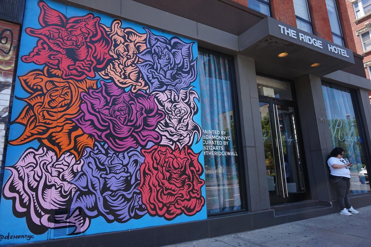 Hotel The Ridge New York Exterior foto